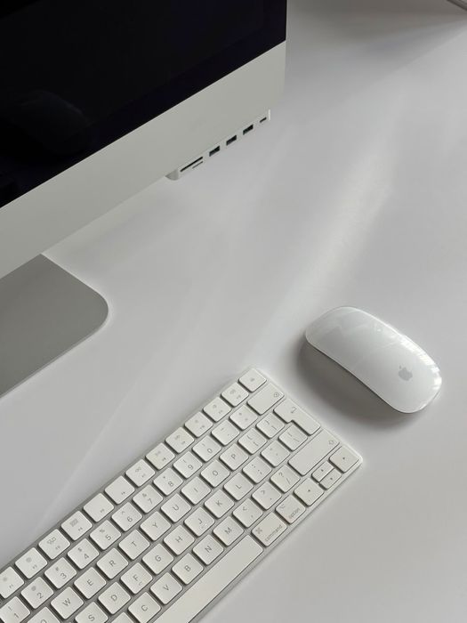 iMac 27” Retina 5K 2017 i7 4,2 GHz / 32 GB RAM / Radeon Pro 580 8 GB
