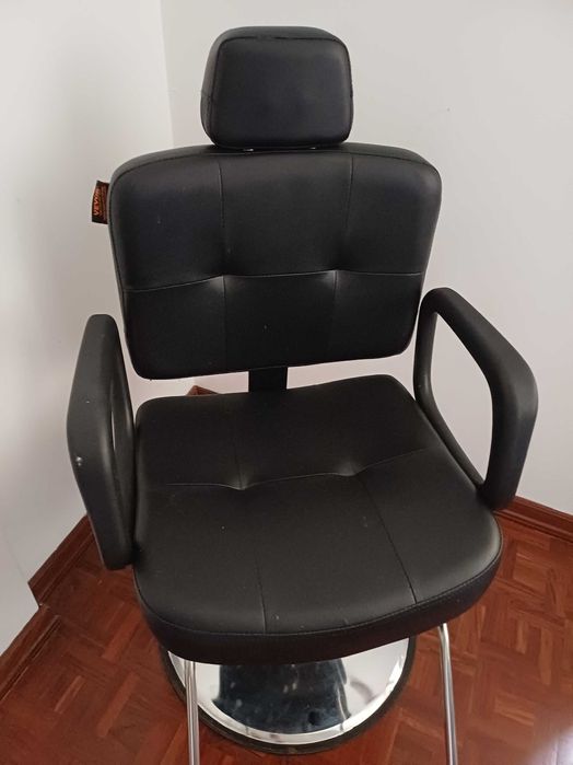 Vendo conjunto cadeiras se cabeleireiro