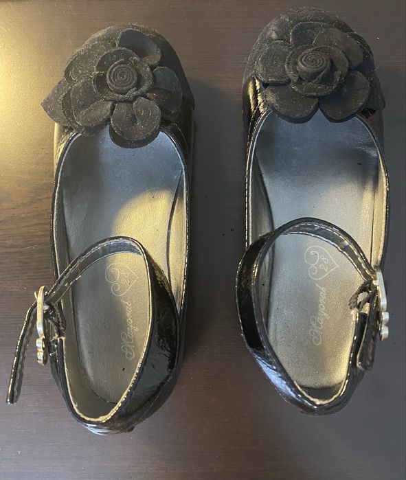 Туфлі для дівчинки