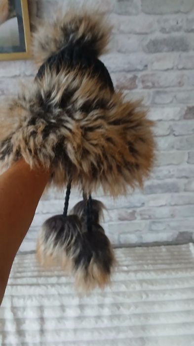 Okazja,Nowa modna cieplutka piękna czapka damska,wełna + futro