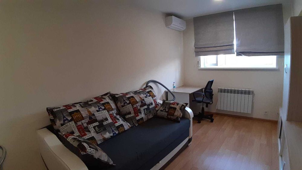 Apartment in Kyiv, Chokolivka - View 2