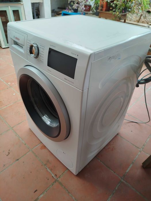 Máquina i-dos Bosch lavar roupa