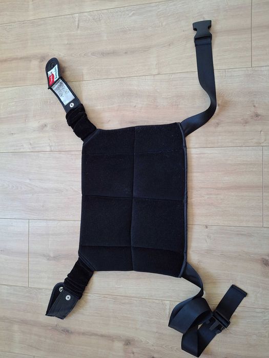 Adapter do pasów w ciąży