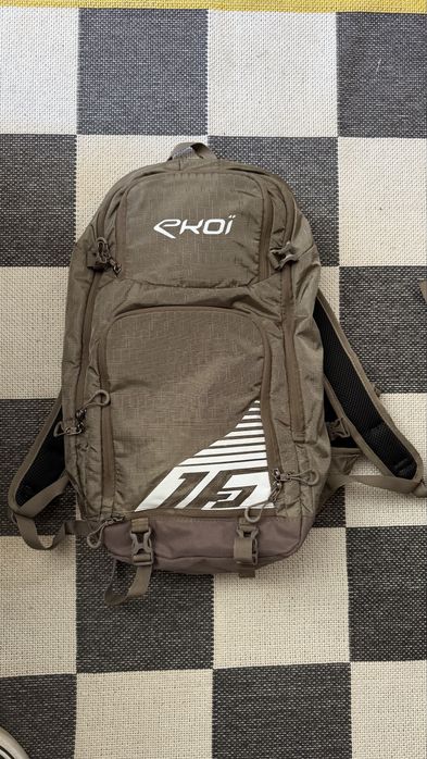 Vendo EKOI Hydration Pack and D3O Protection Perf IDRO 16.2