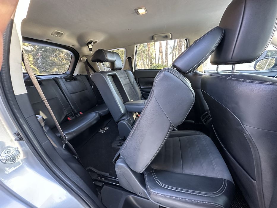 Mitsubishi Outlander 2020 року