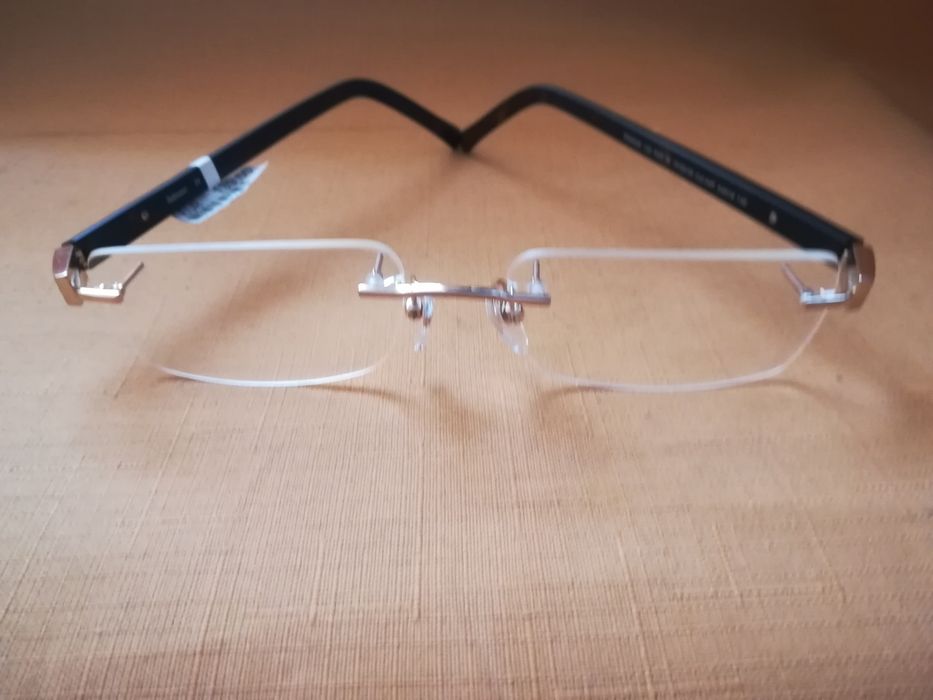 Fielmann Titanium  142 col 349 oprawki bezramkowe