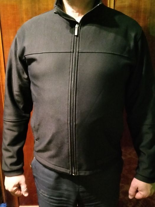 Кофта,зипка на молнии Akrapović