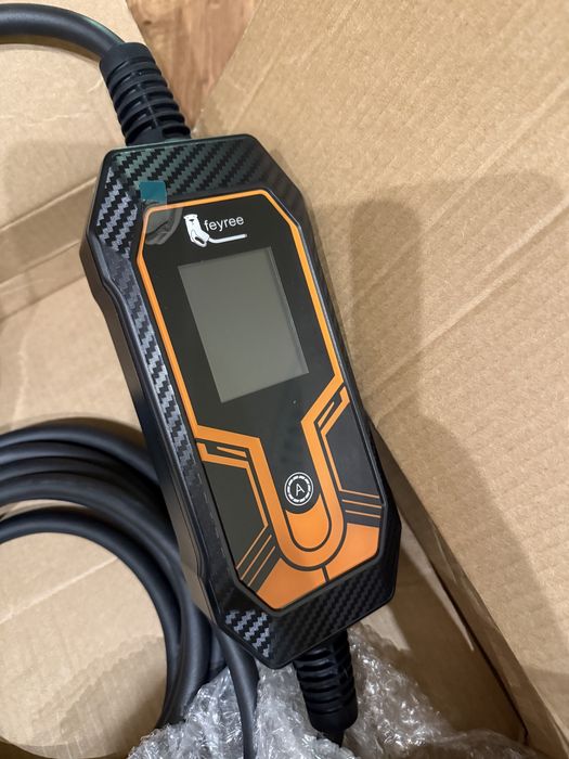 Зарядне до електромобіля 7 kw 32A Type 1 type 2 зарядка трохфазна 11kw