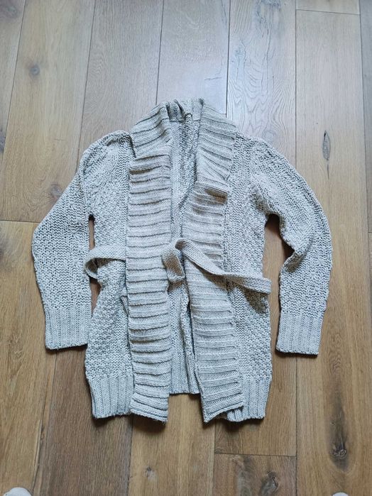 Zara gruby wełniany sweter rozmiar M, dłuższy z paskiem