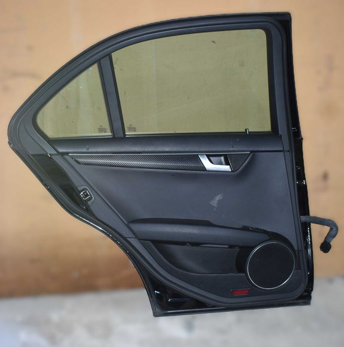 Porta Mercedes W204 traseira esquerda