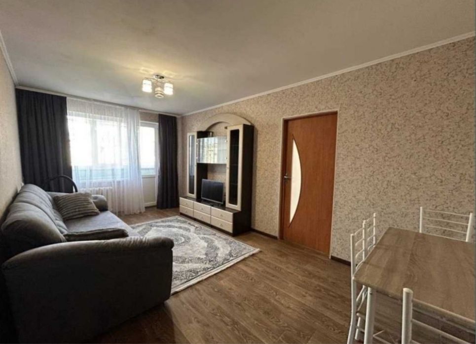 3-к Браилки, рядом остановка