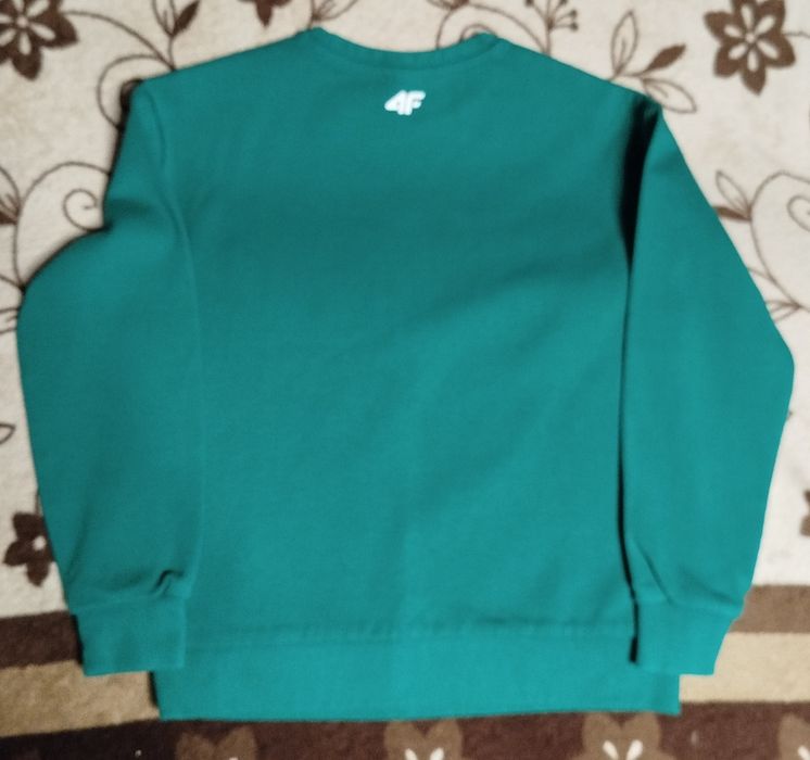 Bluza dresowa dla chłopca 4F rozmiar 146 stan idealny