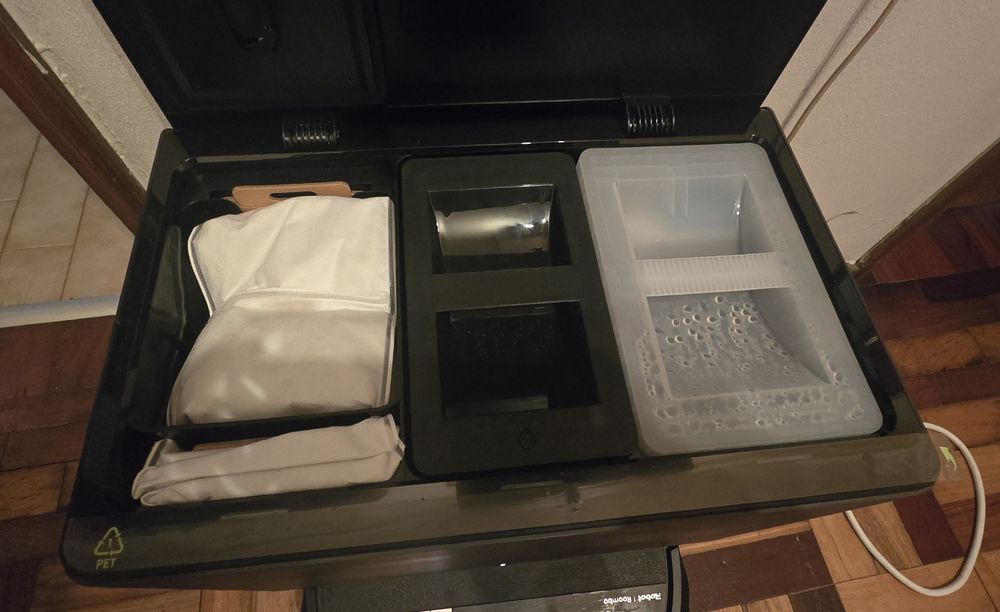 Aspirador robô Irobot Roomba max 706 combo + base autowash (autonomia