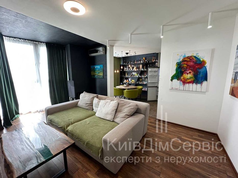 продаж 2к квартири Драгоманова 2А Дарницький район