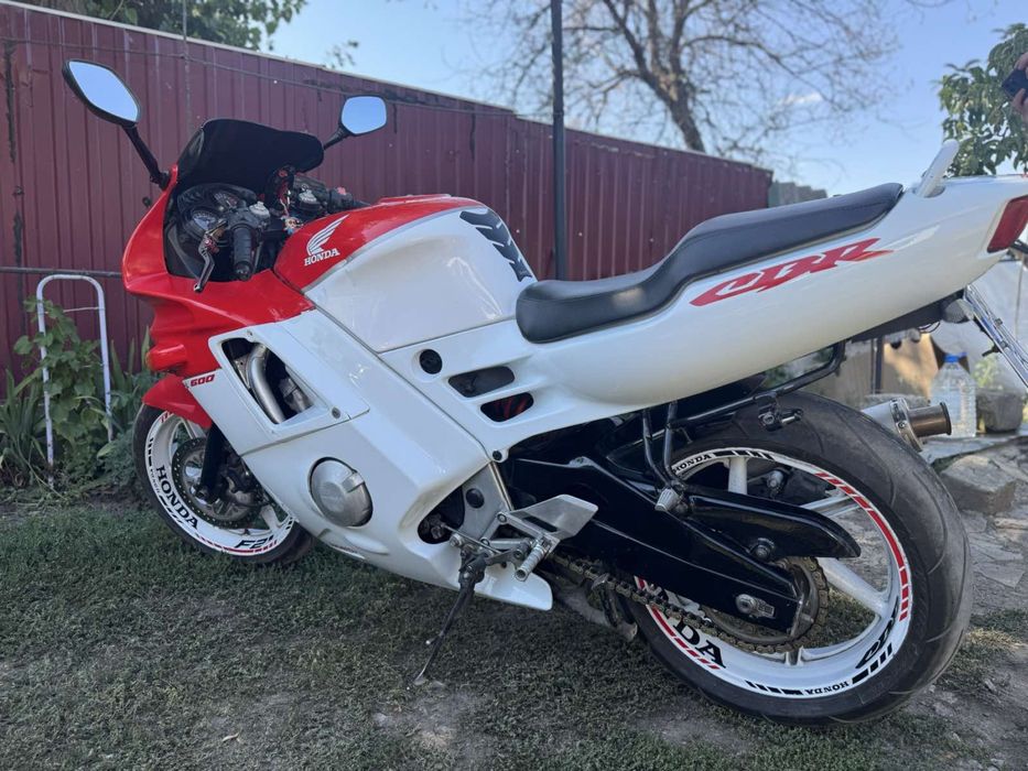 Продам Honda cbr 600 f