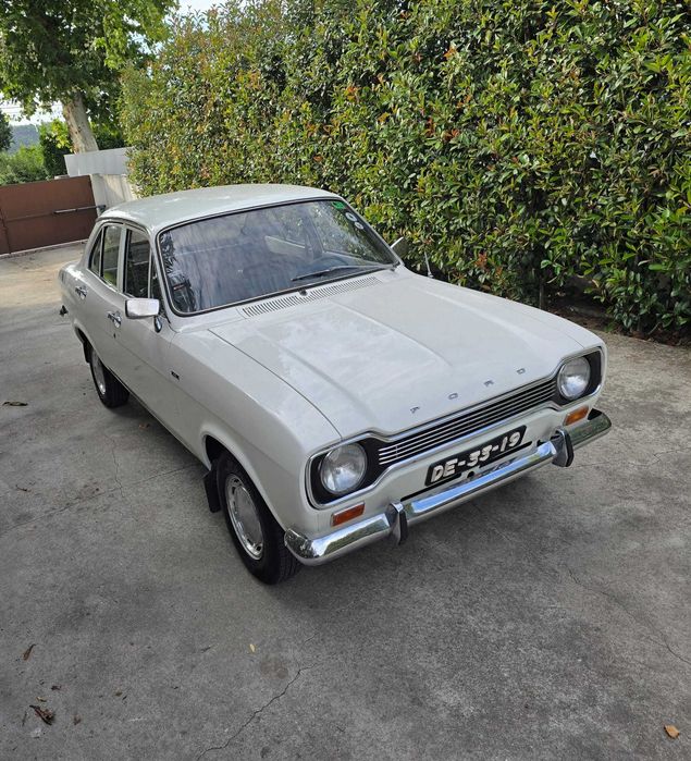 Ford Escort 1100 Deluxe MK1