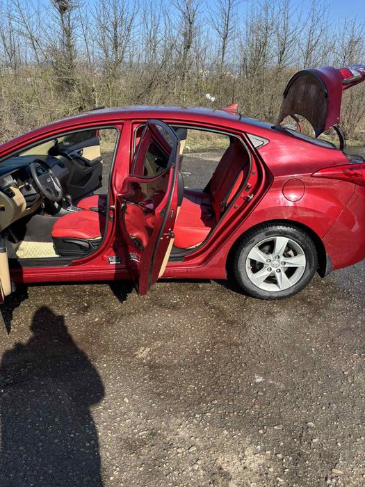 Хюндай Елантра FL