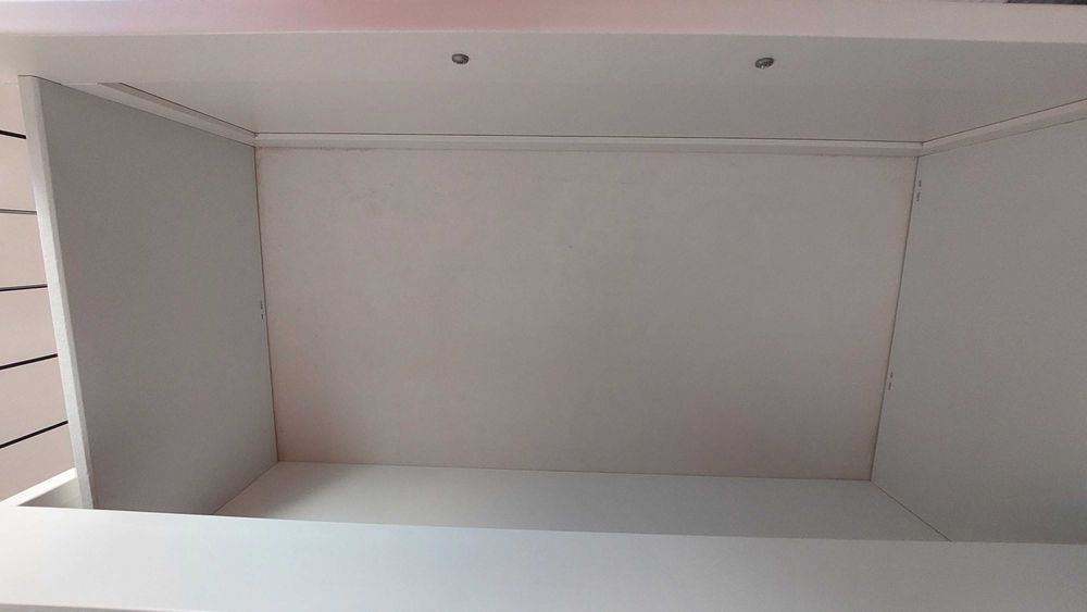 Cômoda Brimnes 3 gavetas