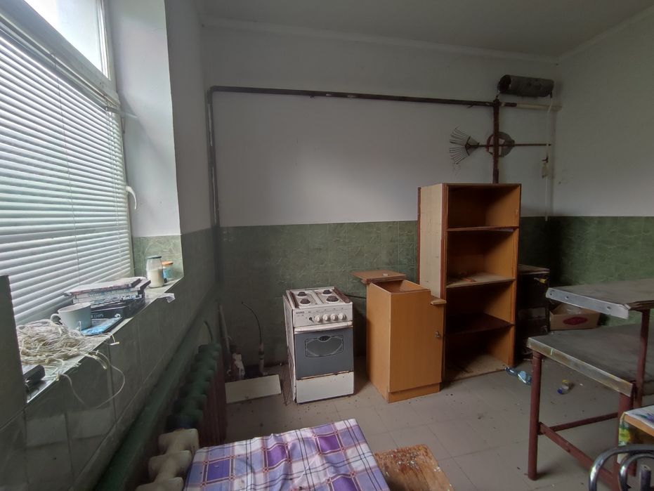 Будинок в селі Коршів - 11900 Дол США. Торг.