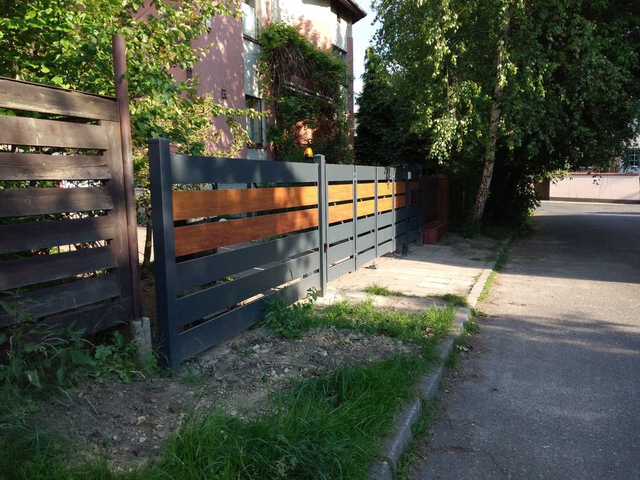 Ogrodzenia nowoczesne palisadowe DREWNOPODOBNE