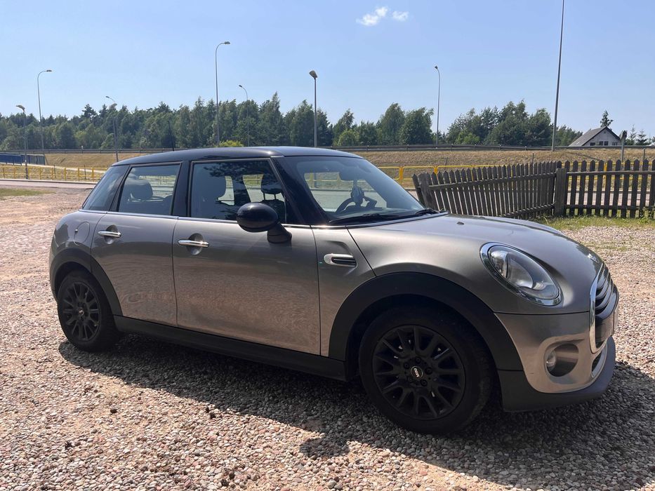 MINI Cooper D 2017r. 1.5 Diesel