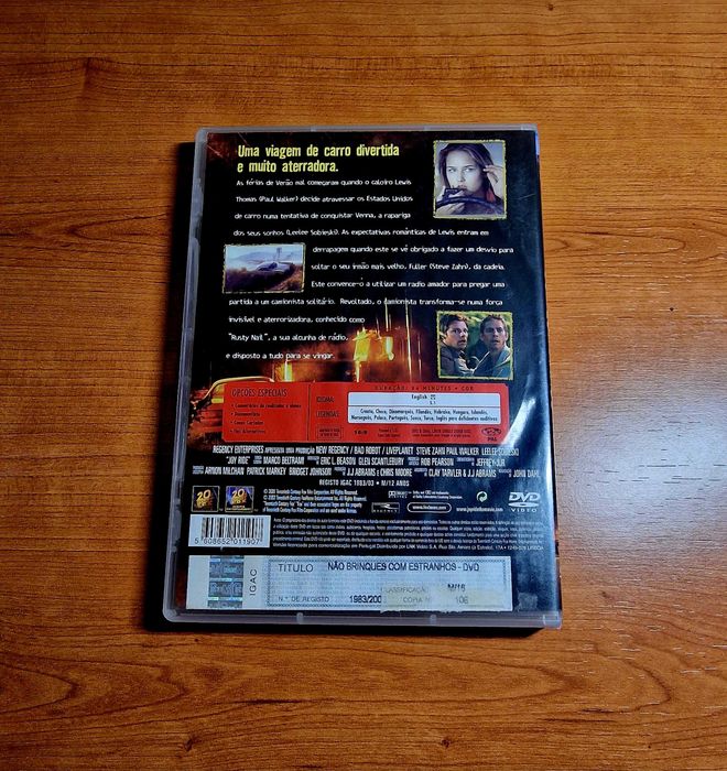 NÃO BRINQUES COM ESTRANHOS (Paul Walker/Steve Zahn/Lee Sobieski)