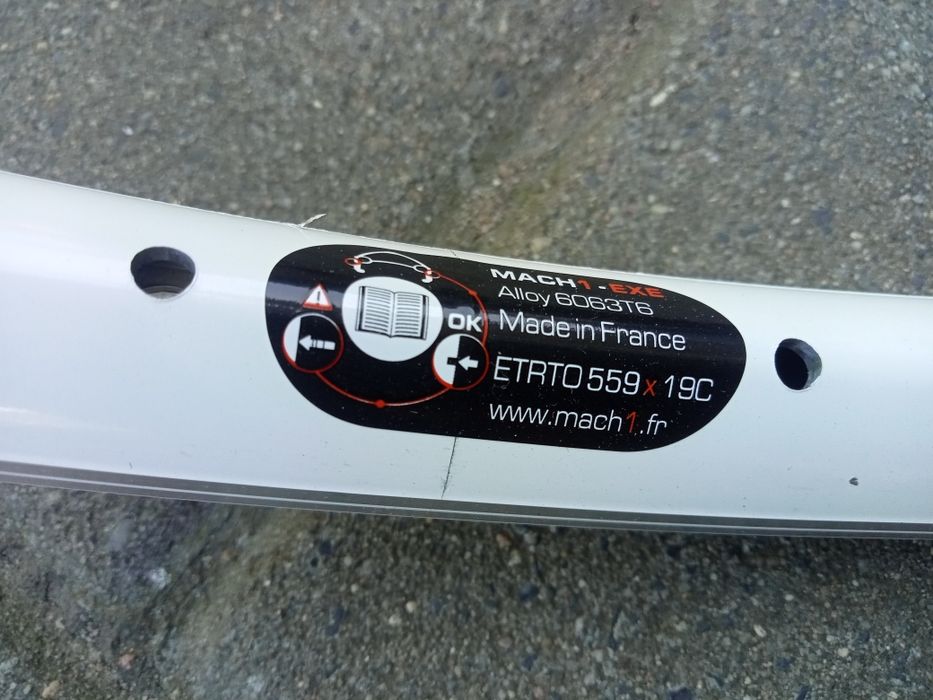 Komplet nowych obręczy MTB 26 cali,mach1,32 szprychy