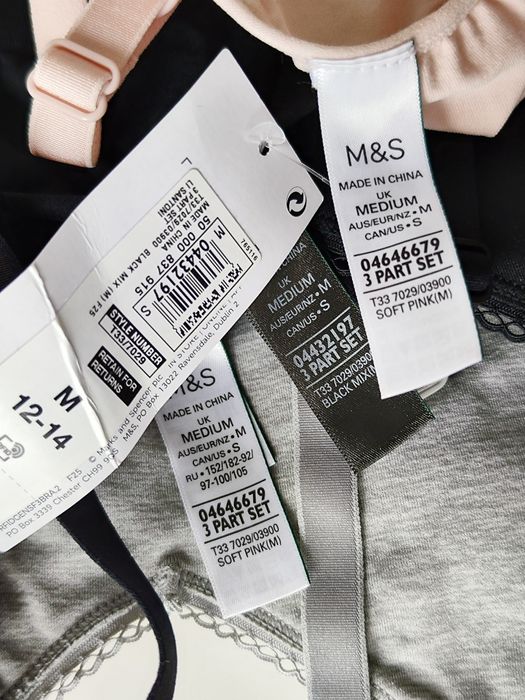 MARKS&SPENSER 3 топи нові з бірками