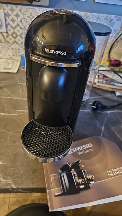 Máquina nespresso vertuo plus