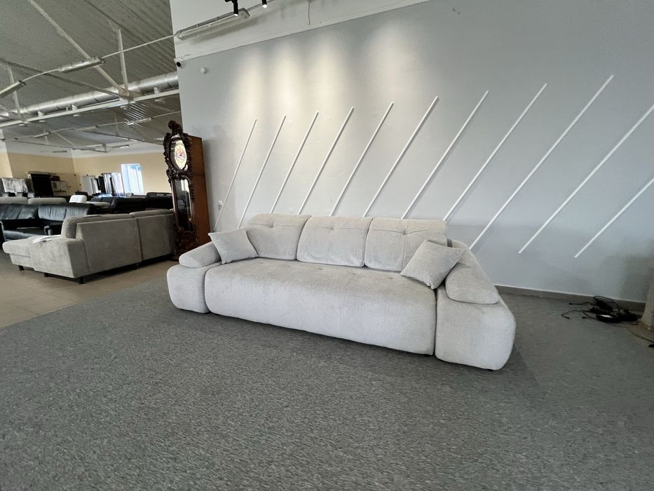 Великий прямий розкладний диван тканина