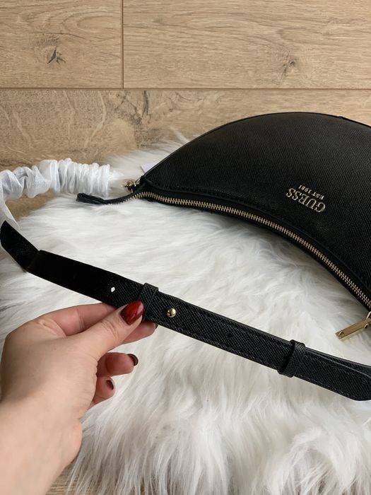 Жіноча сумка guess fedana чорна