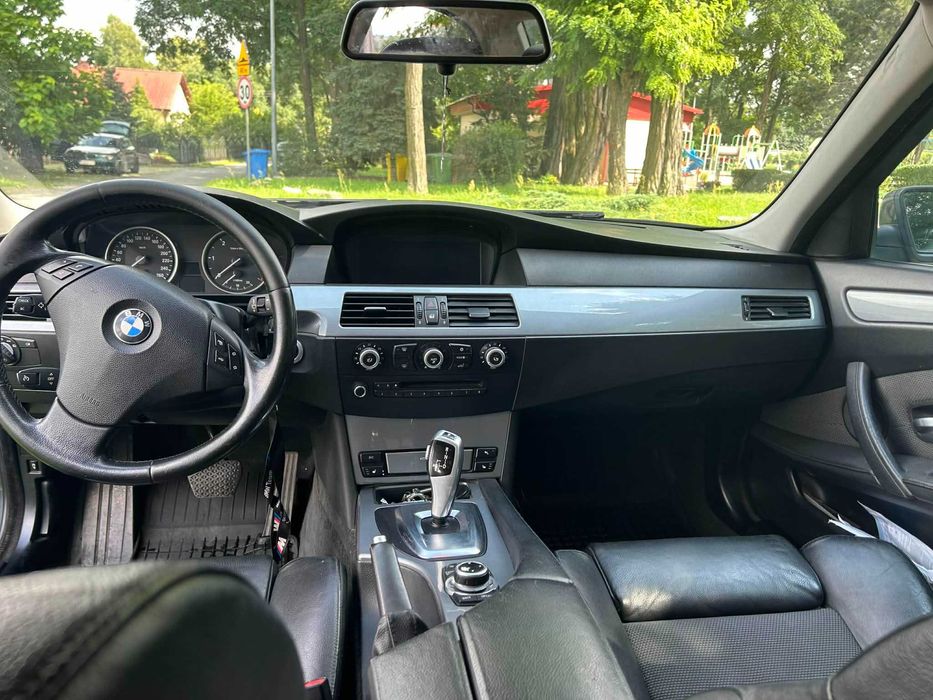 BMW e60 520D 2009r bezwypadkowe