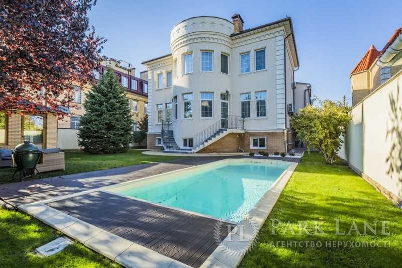 Продам будинок(700м2)з дизайнерским ремонтом в Шевченковскому районі