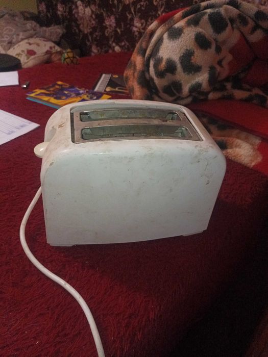 Тостер для тостів