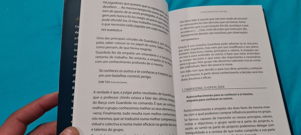 Livro Êxito de de Jordi Urbea e Garcia de Oro