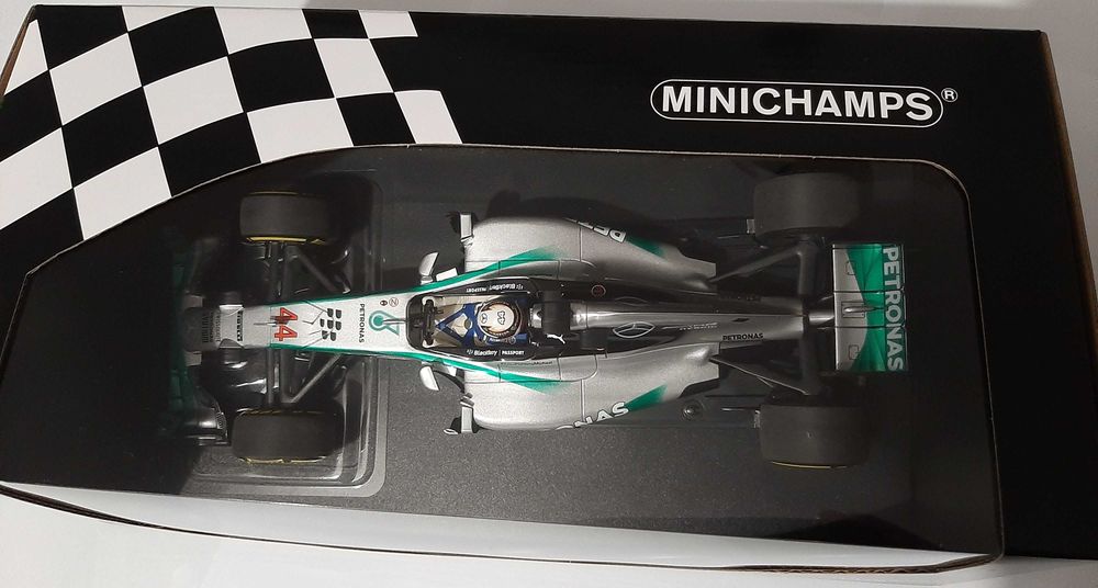 Lewis Hamilton Mercedes W05 2014 F1 Minichamps 1:18