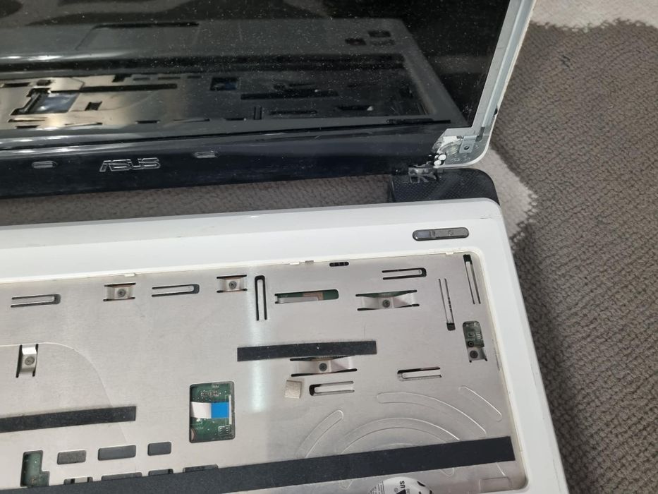 Laptop Asus k52J