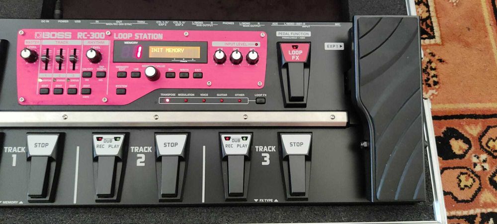 BOSS RC-300 Loop Station com Case