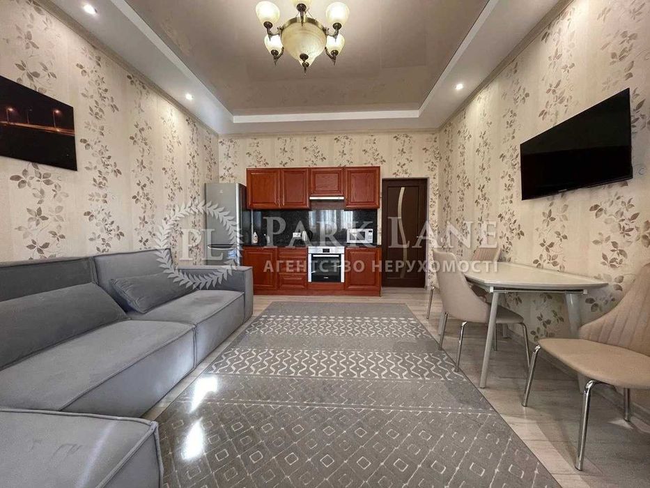 Продаж 2-к Верхогляда Андрія, Печерськ, Дружби Народів