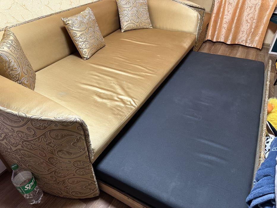 Диван розкладний с Креслом
