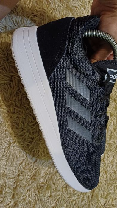 Кросівки Adidas Run 70s.