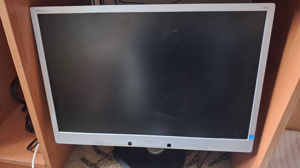 Monitor PHILIPS LED Brilliance 220P lpv 22"