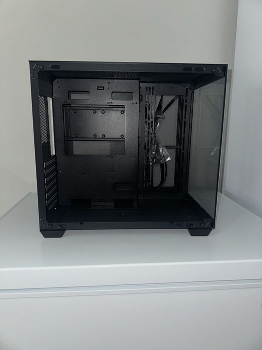 Caixa de pc Mars gaming NOVA