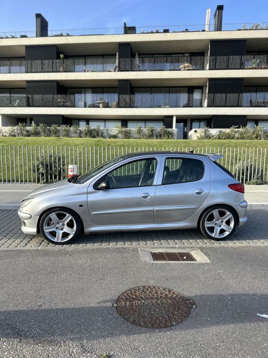 Peugeot 206