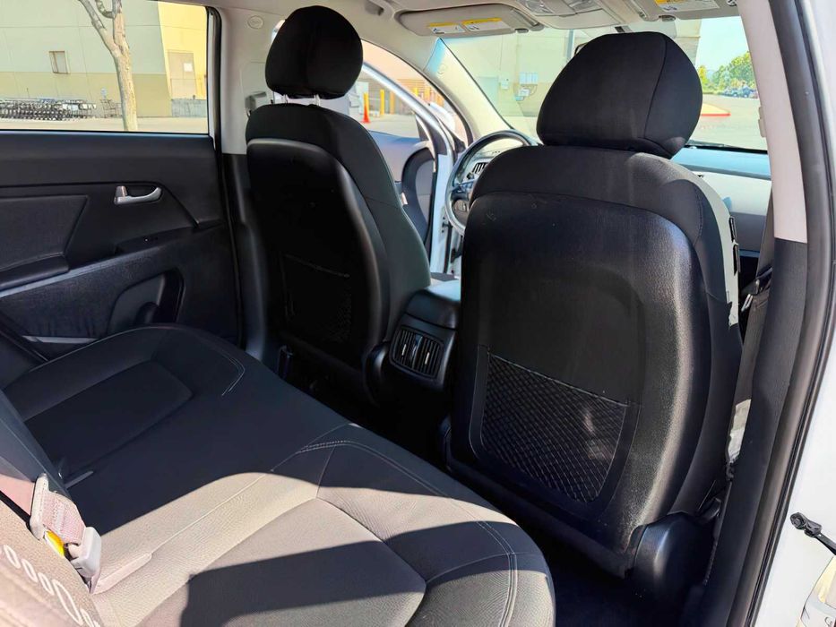 Kia Sportage EX      2015