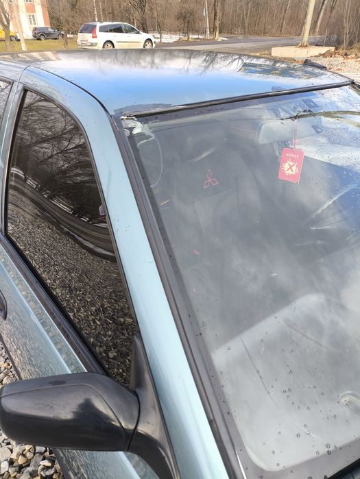 Nissan Sunny 1.4 бензин в чудовому стані авто машина Нісан санні