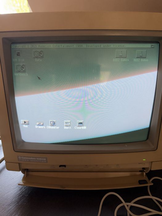 Monitor Commodore 1084S - Amiga Commodore Atari