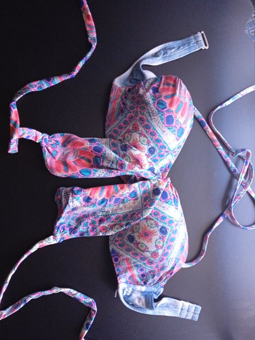 Купальник жіночій (Японія)