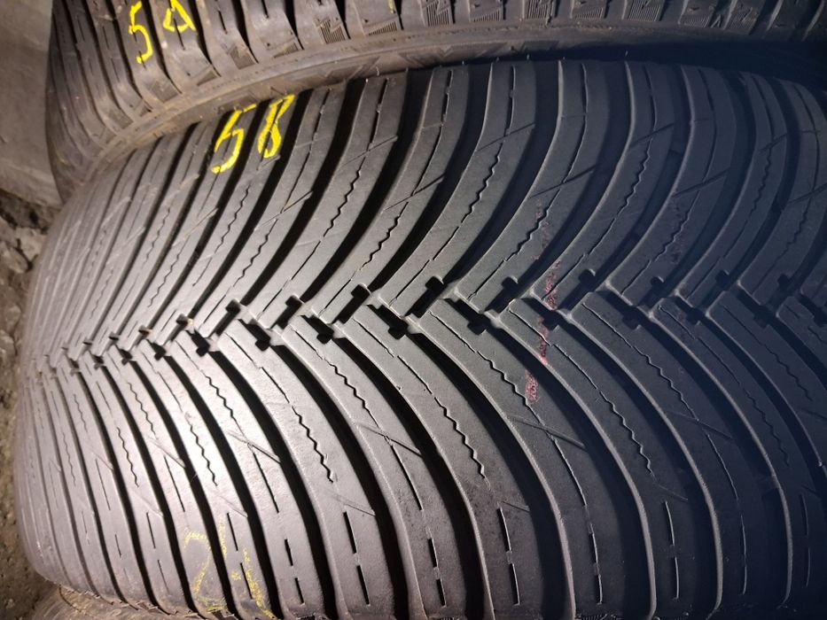 255/50-R19 Maxxis Premitra шини всесезонні ПАРА