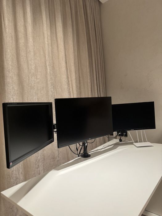 Монітор 32’ LG, 24’ iiyama, 24’ samsung